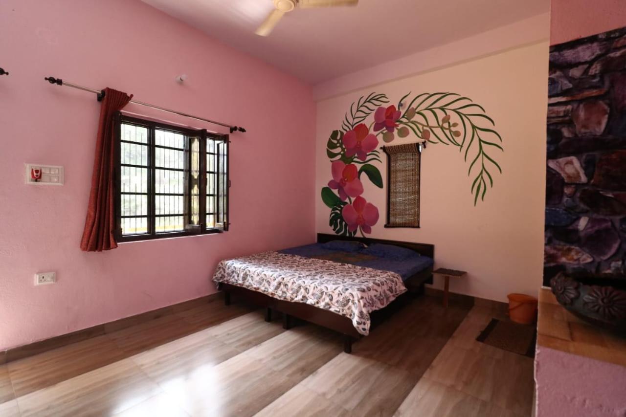 Utsav riverbank homestay Haldwāni Eksteriør billede