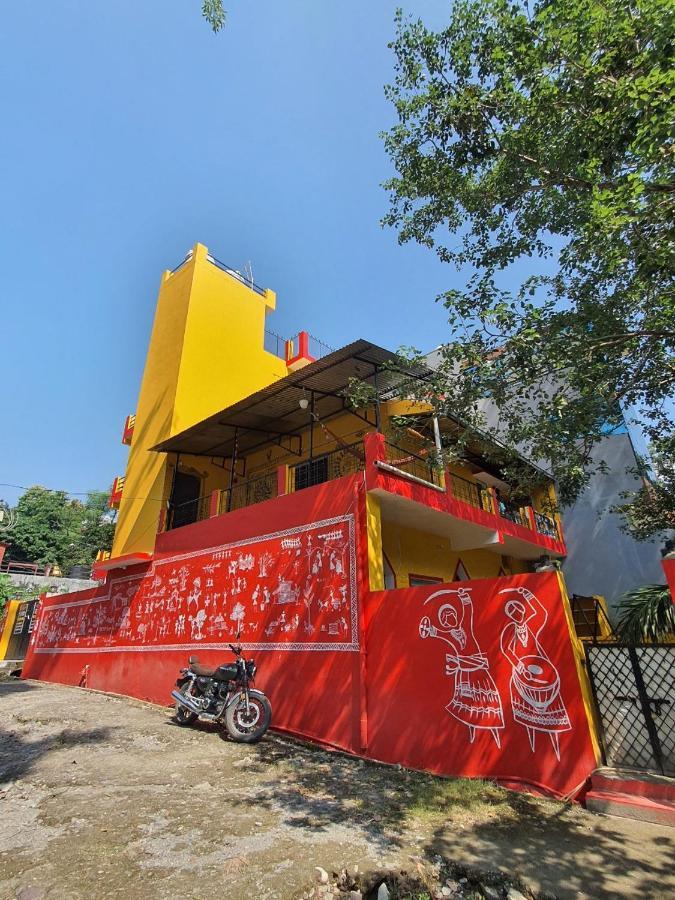 Utsav riverbank homestay Haldwāni Eksteriør billede